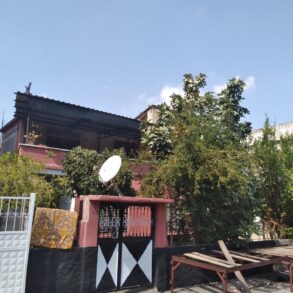 BAHÇELİEVLER MAHALLESİ SATILIK 3 DAİRE MÜSTAKİL EV