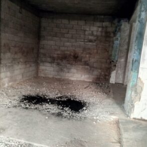 ŞAKİRPAŞA UÇAK MAHALLESİ CADDE ÜZERİ İŞYERİ VE EV 4 DAİRE