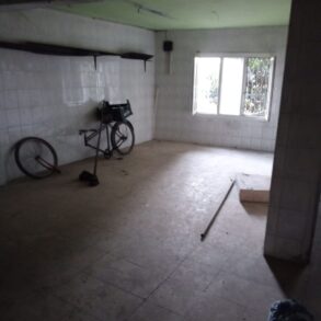 ŞAKİRPAŞA UÇAK MAHALLESİ CADDE ÜZERİ İŞYERİ VE EV 4 DAİRE