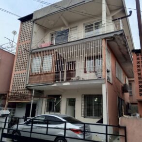 BARIŞ MAHALLESİ SATILIK  MÜSTAKİL EV