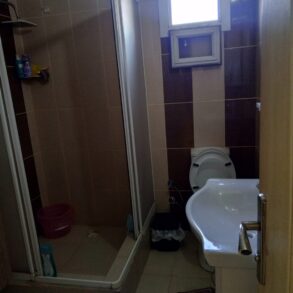 DEMETEVLER MAHALLESİ SATILIK 3 KATLI MÜSTAKİL EV