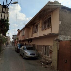 DENİZLİ MAHALLESİ SATILIK 3 DAİRE MÜSTAKİL