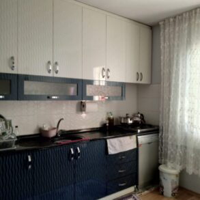 ŞAKİRPAŞA MAHALLESİ SATILIK 3 KATLI MÜSTAKİL EV