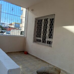 BAHÇELİEVLER MAHALLESİ SATILIK 3 KATLI MÜSTAKİLEV