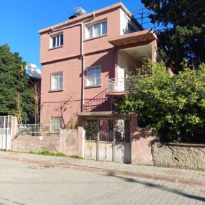 BAHÇELİ EVLER MAHALLESİ SATILIK  2,5 KATLI MÜSTAKİL EV