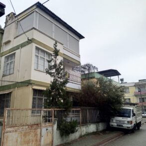BAHÇELİEVLER MAHALLESİ SATILIK DAİRE