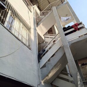 MEYDAN MAHALLESİ SATILIK 3, KATLI MÜSTAKİL EV