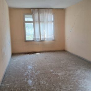 NARLICA MAHALLESİ CUMAPAZRI CİVARINDA SATILIK MÜSTAKİL EV 2,5 KAT