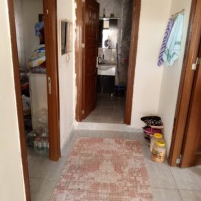 DEMETEVLER MAHALLESİ SATILIK 2,5 KATLI MÜSTAKİL EV