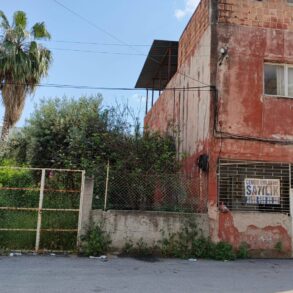 NARLICA MAHALLESİ CUMAPAZRI CİVARINDA SATILIK MÜSTAKİL EV 2,5 KAT