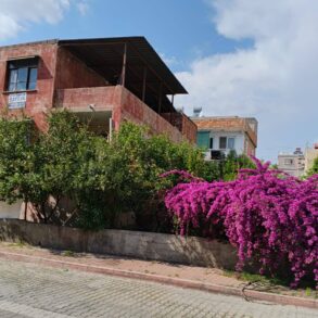 NARLICA MAHALLESİ CUMAPAZRI CİVARINDA SATILIK MÜSTAKİL EV 2,5 KAT