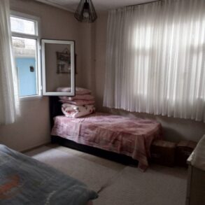 DENİZLİ MİTAT PAŞA MAHALLESİ SATILIK 3 KATLI MÜSTAKİL EV