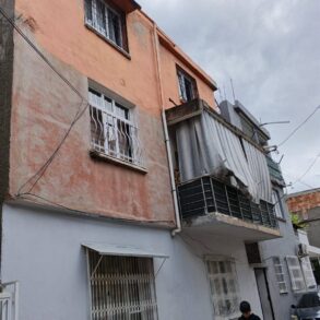 FEYZİPAŞA MAHALLESİ SATILIK 2 KATLI MÜSTAKİL EV